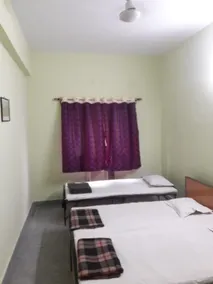 Capital Guest House - Image 3