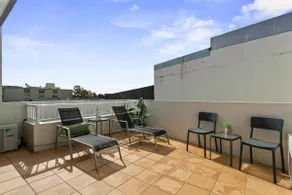 Fantastic Location and Comfort in Crows Nest SANT4 - Image 5