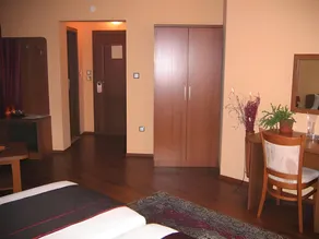 Family Hotel Gerdjika - Image 2