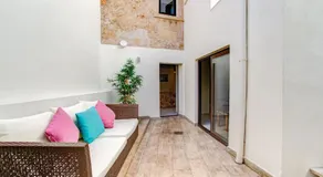Number 11 - Image 5