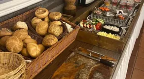 Hotel Auberge Restaurant - Image 2
