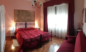 Chiantirooms Guesthouse - Image 2