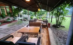Balaut Resort - Image 2