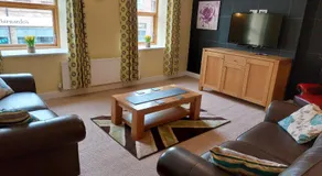 Apartment above Sweetharts bakery and coffeeshop in Blackhill, Durham - Image 2