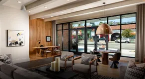Snazzy 3BR Apt Hollywood with Pool & Spa - Image 3