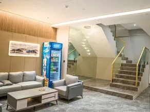 Xincheng Business Hotel - Image 5