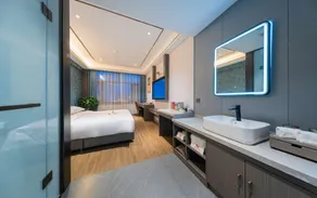 Zhongzhou Hotel - Image 2