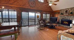 Over the Moon-Hot tub, Pets Friendly, Wifi, Gameroom. Mountain View, Wet Bar, - Image 2