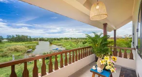 Alana Riverside Retreat - Image 5