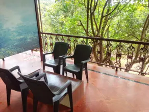 Gourish Resort (Pure Veg) - Image 5