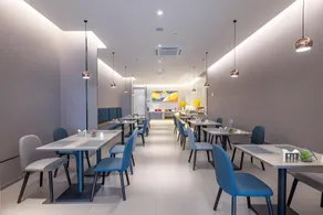 Home Inn Neo Jinan Baotu Spring - Image 5