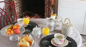 La Cour Du Puits Chambre Matcha - Image 3