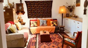 Funky cottage - Image 2