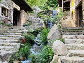 Youjian Chuiyan Inn - Image 3