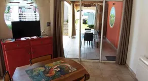 A La Topaze #Gîte calme #3 pers #Piscine privée #Cholet #Wifi haut débit #Préau #Cholet #Parc japonais #Puy du F ou - Image 2