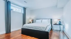 Luxurious and Spacious 4BR Home Near Downtown - Image 2