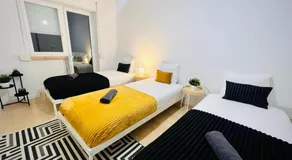 Lisbon City Center - Ideal for Tourists - Image 2