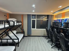 Snail Esports Hotel - Image 2