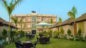Corbett The Grand - Image 5