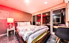 Yeongdeungpo Market Max Motel - Image 2