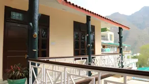 Gayatri Wellness Resort & Spa - Image 4