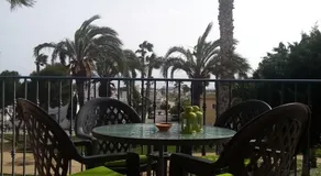 Nice apartment with spacious terrass, park view and rooftop - Image 5