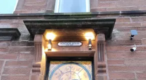 Windsor house - Image 3