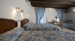 Hotel Chez Chaumat - Image 2