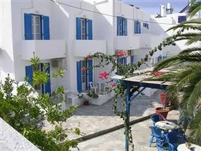 Marinos Hotel - Image 2