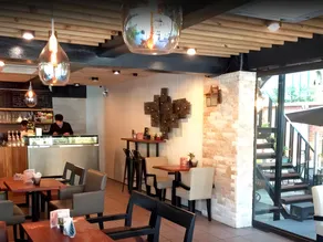 Watana Hotel - Image 3