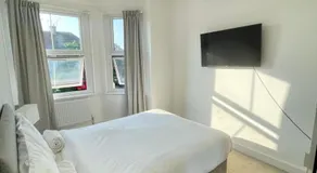 Modern Double Bedroom with Marble private bathroom - Image 2