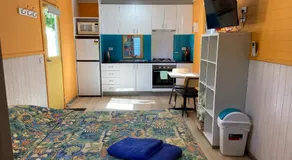 Beachcomber Caravan Park - Image 2