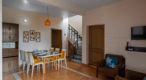 StayVista at Sunshine Estate Serene 2BR Pet Friendly Villa in Chail with view - Image 4