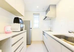 S12 HOTEL - Image 5