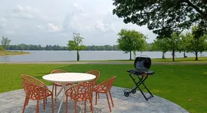 Ferienwohnung Coproyshof - Direkt am See - 3 Schlafzimmer, privater Strand & Feuerstelle - Image 2