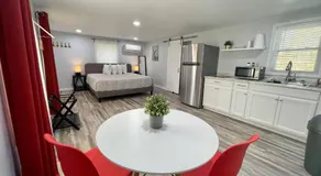 Veda Inn & Cottages - Image 2