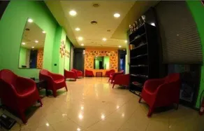 Alternative Creative Youth Hostel - Image 5