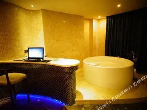 South Bay International Hotel - Image 4