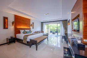 Horizon Karon Beach Resort & Spa - Image 2