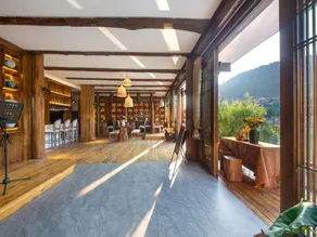 Fenghuang Nianhe Riverside Vacation Apartment - Image 2