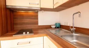 Exklusive 1-Zimmer-Wohnung in KA-Stadt - Image 4