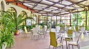 Estreya Residence Hotel and SPA - Image 4
