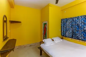 SPOT ON 61128 Supriya Guest House - Image 3