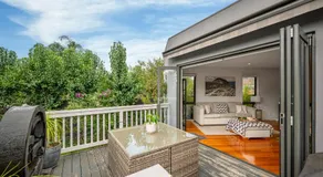 Luxury Camberwell Family Retreat by WOW Manage - Image 3