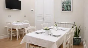 Opera Relais R&B - Image 5
