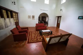Whistling Thrush Bungalow - Image 3