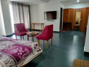 Hotel Allseasons - Image 5