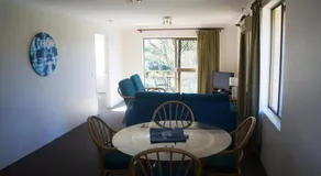 Jadon Place Holiday Apartments - Image 4
