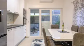 Apartment Mediterrano - Image 4