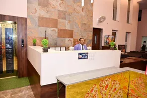 Hotel Rasika Inn - Image 4